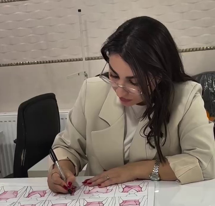 ____🖊️هیچوقت بیخیال چیزی که واقعا میخوای نشو!تلاش کردن سختهاما حسرت خوردن سخت تره..!🤍#لباس #طر05